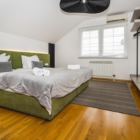 Art Of Living Luxury Suite Three Szarajevó Kültér fotó